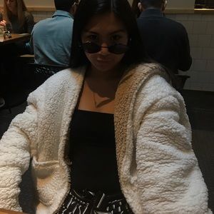 Meet your Posher, Nikki